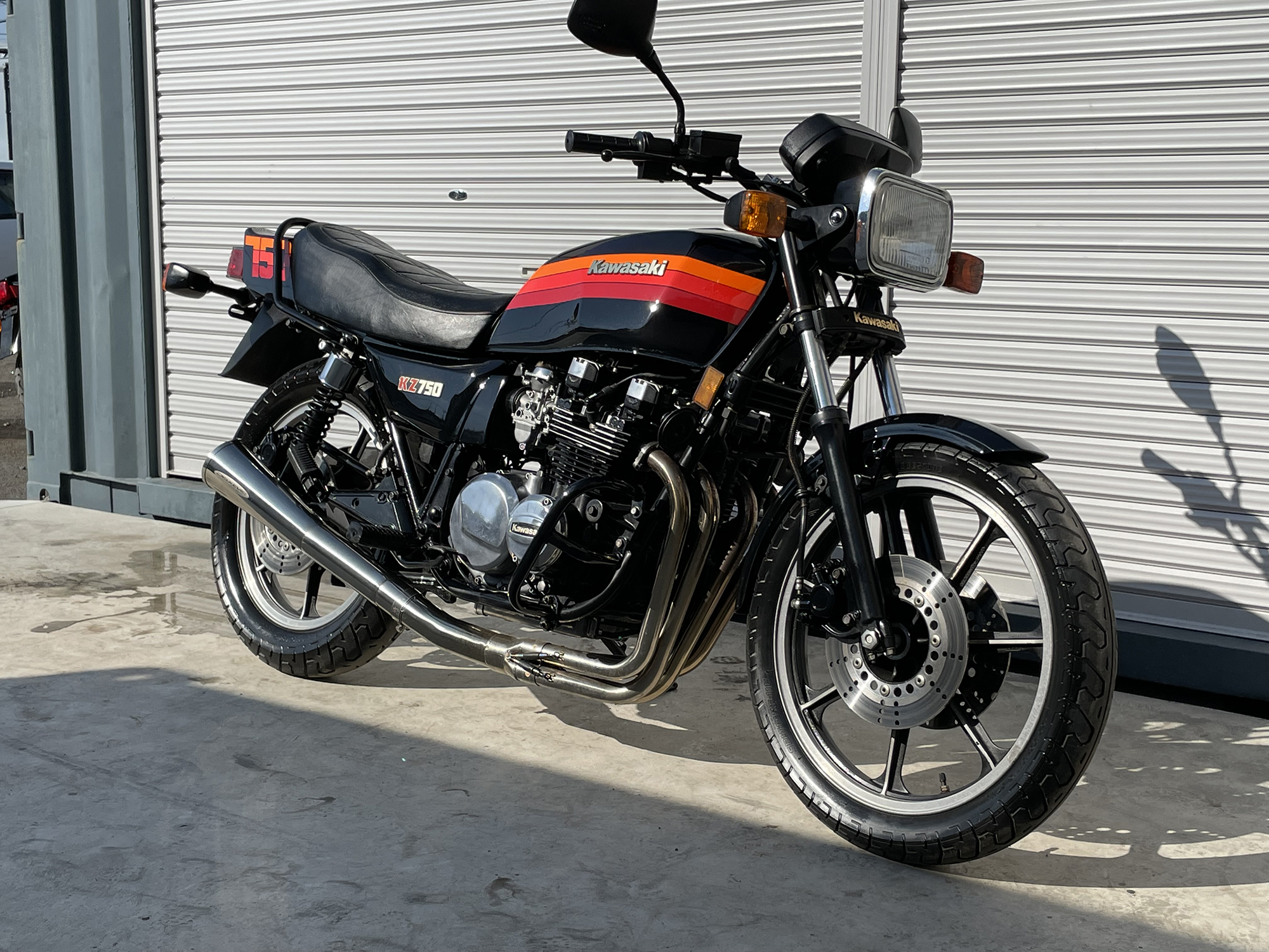 DIRECTION FLY MOTORCYCLE VINTAGE 1983 KAWASAKI KZ750L3 ビンテージ
